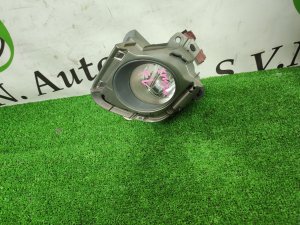 Фара противотуманная передняя, левая TOYOTA PRIUS OEM 812200D041, 8148247020 ZVW30 2010