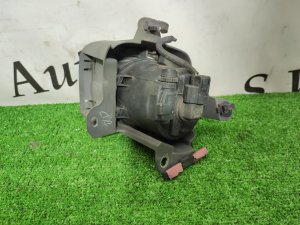 Фара противотуманная передняя, левая TOYOTA PRIUS OEM 812200D041, 8148247020 ZVW30 2010