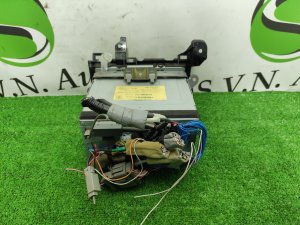 CD-Чейнджер HONDA ODYSSEY OEM 39540SLEJ130M1 RB3 2006