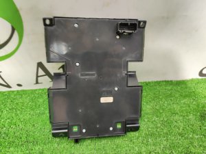 Блок управления климат-контролем VOLVO V50 OEM 30782566 2005