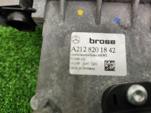 Электропривод багажника MERCEDES-BENZ 204.252 OEM A2128201842 УНИВЕСАЛ 2008