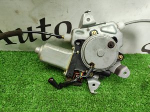 Стеклоподьемник передний правый NISSAN SERENA OEM 807204N001 PC24 2002