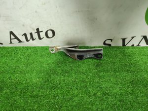 Петля капота левая SUBARU IMPREZA OEM 57260AE030 GG2 2005