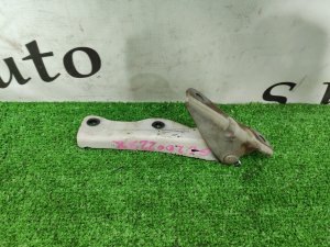 Петля капота правая SUBARU IMPREZA OEM 57260AE020 GG2 2005