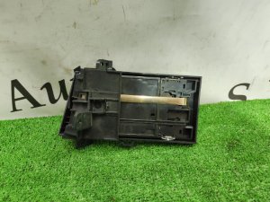 Подстаканник (правый) DAIHATSU MOVE OEM X L175S 2010