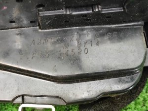 Замок двери задней левой NISSAN X-TRAIL OEM 82501JG000 DNT31 2010