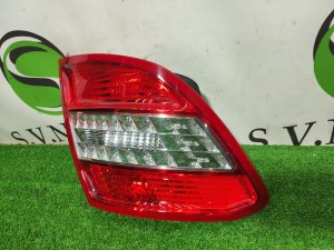 Стоп сигнал левый MERCEDES-BENZ 204.252 OEM A2048203964 УНИВЕСАЛ 2008