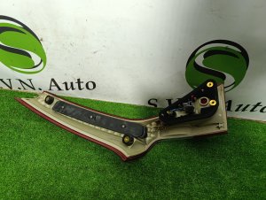 Стоп сигнал правый VOLVO V70 OEM 31265458 BW 2008