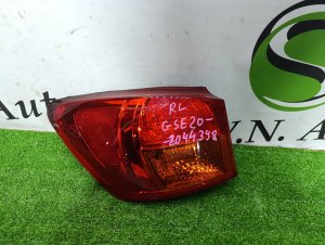 Стоп сигнал левый 8156153162 LEXUS IS250