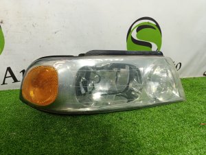 Фара правая LINCOLN NAVIGATOR UN173 2001