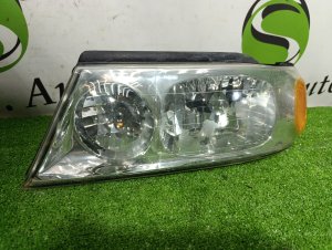 Фара левая LINCOLN NAVIGATOR UN173 2001