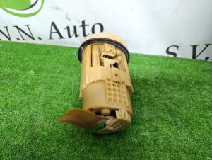 Насос топливный MITSUBISHI AIRTREK OEM MR954351 CU2W 2004