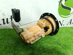 Насос топливный TOYOTA ISIS OEM 2322128290 ZGM10 2009
