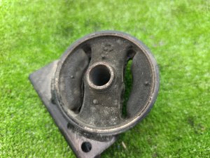 Подушка ДВС (передняя) MITSUBISHI RVR OEM MN184355 GA4W 2012