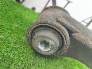 Рычаг задний левый MITSUBISHI PAJERO OEM 4110A077 V88W 2011