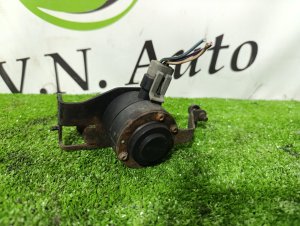 Датчик высоты дорожного просвета (передний правый) CADILLAC ESCALADE OEM 25365434 2004