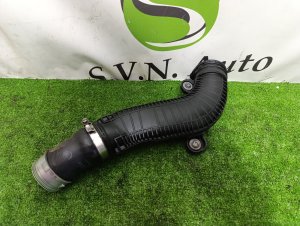 Патрубок интеркулера 1K0145840 VOLKSWAGEN TIGUAN