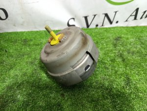 Подушка ДВС (правая) AUDI A4 OEM 8E0199382L 8EBWEF 2007