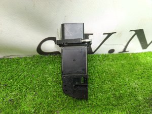 Датчик массового расхода воздуха AUDI A4 OEM 06F906461A 8EBWEF 2007