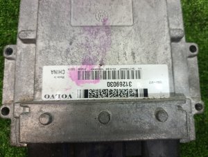 Блок управления двс VOLVO V50 OEM 31269030 MW43 2010
