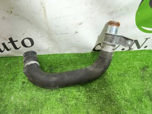 Патрубок радиатора (нижний) MAZDA ATENZA OEM LF171518YB GG3P 2005