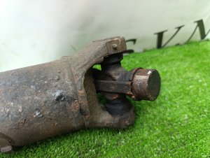 Карданный вал CADILLAC ESCALADE OEM 15186002 GMT820 2005
