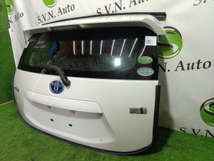 Дверь багажника Color- 082 TOYOTA AQUA OEM 6700552D10 NHP10 2012