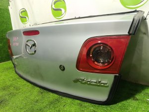 Крышка багажника Color-22V MAZDA AXELA OEM BNYV5261XA BKEP 2006
