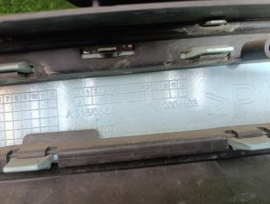 Бампер передний color-KGX CITROEN C3 OEM 9683447077 A51 2010