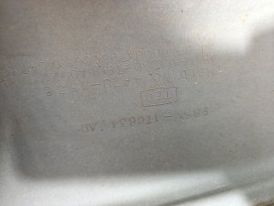 Решетка радиатора HONDA STREAM OEM 71121S7AA0130 RN1 2002