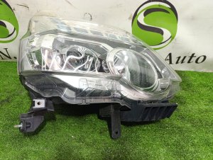 Фара правая NISSAN X-TRAIL OEM 260103UB5A DNT31 2012