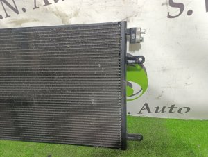 Радиатор кондиционера AUDI A4 OEM 8E0260401Q 8EBWEF 2005