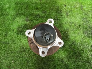 Ступица передняя правая TOYOTA CROWN MAJESTA OEM 4355030010 GRS182 2007