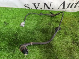 Датчик ABS передний правый 8954251010 TOYOTA ALTEZZA