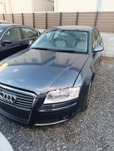 AUDI A8 4E 2006
